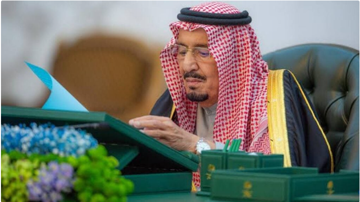 الموارد البشرية تعلن أخبار سارة للمقيمين بعد صدور الأمر الملكي بإلغاء توطين كل هذه المهن